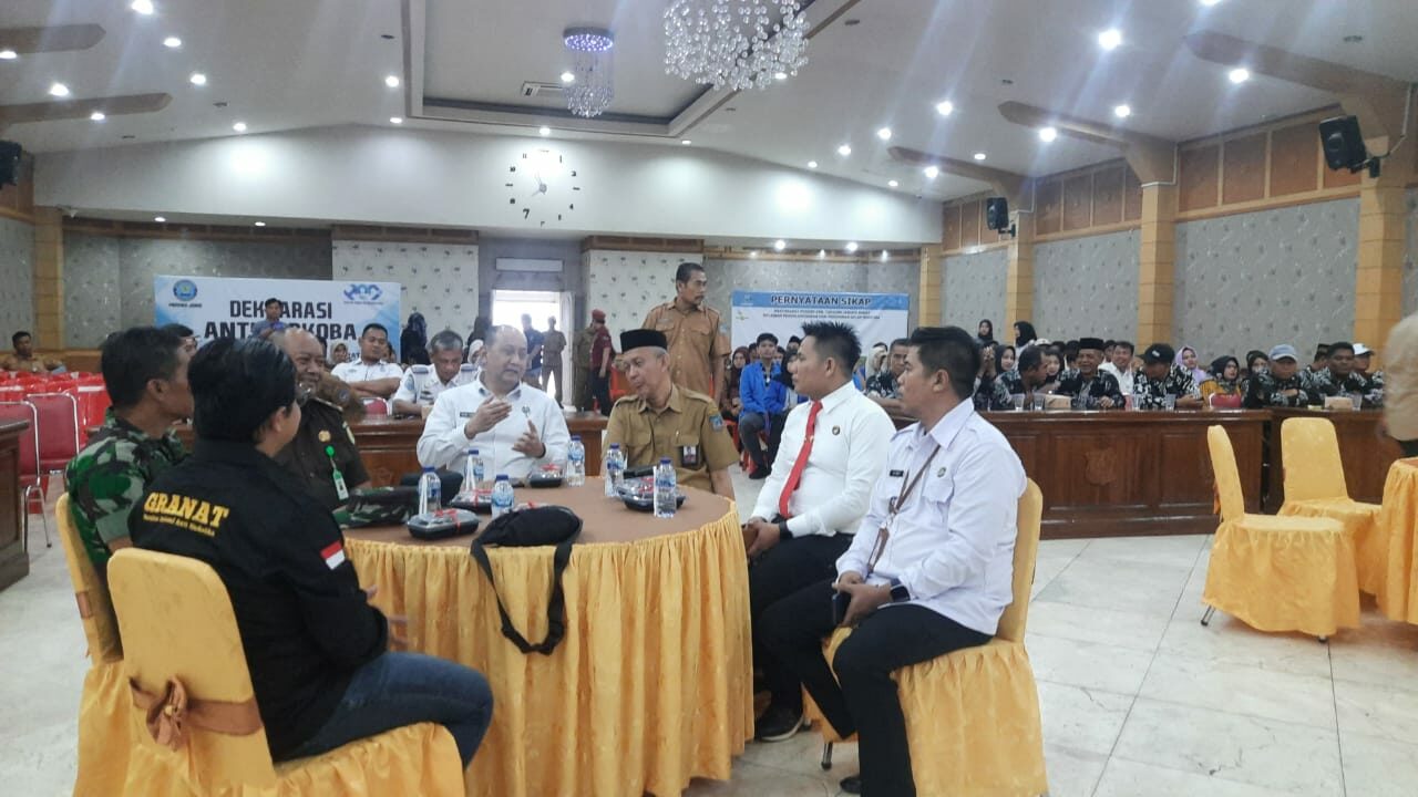 Deklarasi Anti Narkoba Masyarakat Pesisir dan Perbatasan Negara Indonesia Deklarasi Anti Narkoba Masyarakat Pesisir dan Perbatasan Negara Indonesia